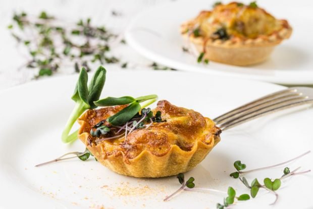 Classic julienne with mushrooms in tartlets – a simple and delicious recipe, how to cook step by step