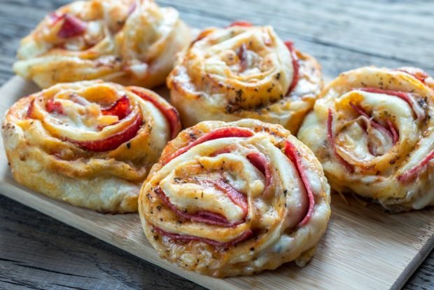 Pizza rolls