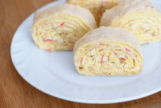 Crab roll in lavash – a simple and delicious recipe, how to cook step by step