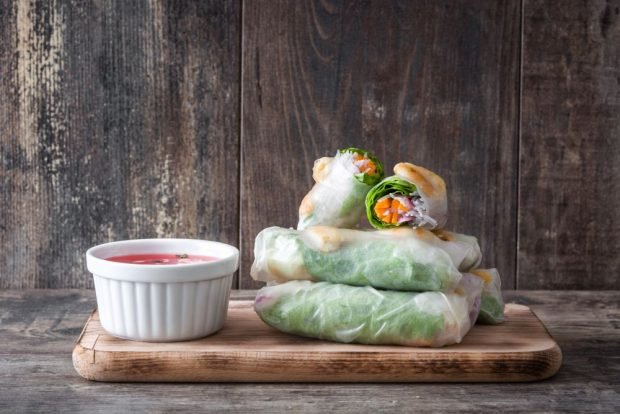 Rice paper spring rolls 