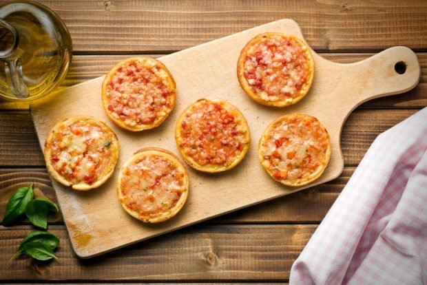 Pizza sandwiches – a simple and delicious recipe, how to cook step by step