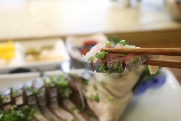 Mackerel sashimi 