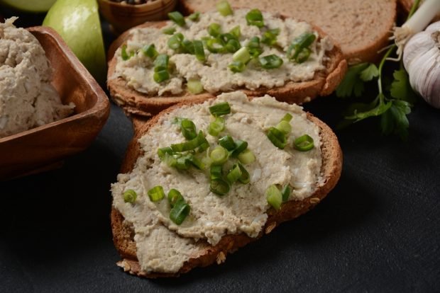 Forshmak with soaked herring