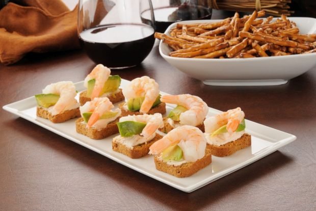 Shrimp canapes