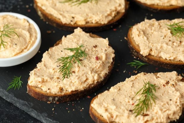 Pink salmon fish pate at home 