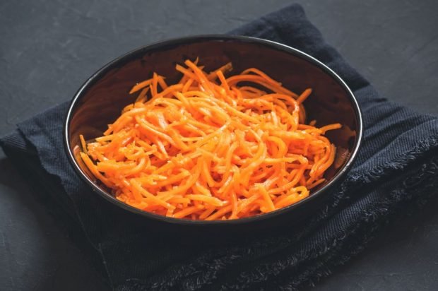 Korean carrots with lemon juice