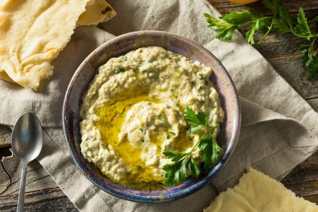 Babaganush with spinach 