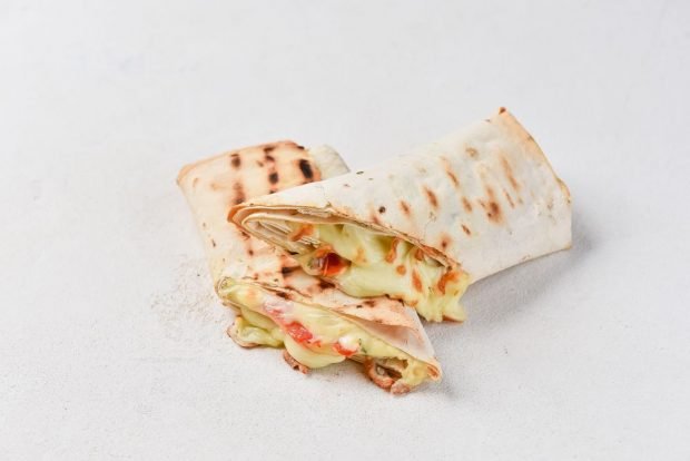 Cheese shawarma 