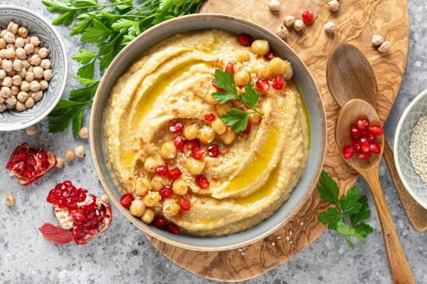 Hummus with corn oil is a simple and delicious recipe, how to cook step by step