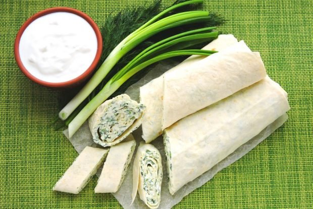 Lavash roll with cottage cheese 