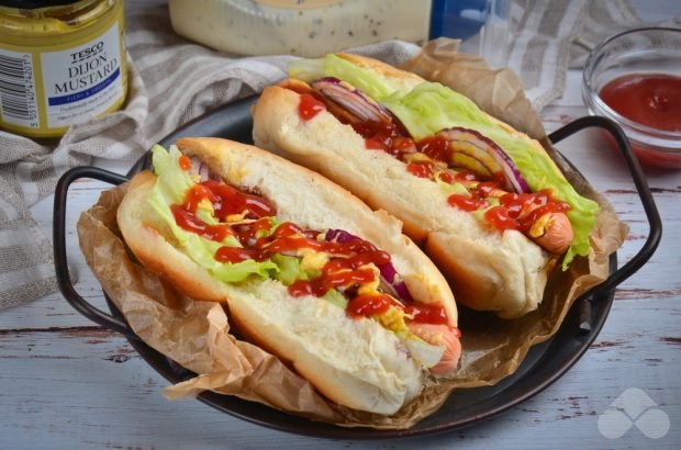 Homemade hot dog with Worcestershire sauce