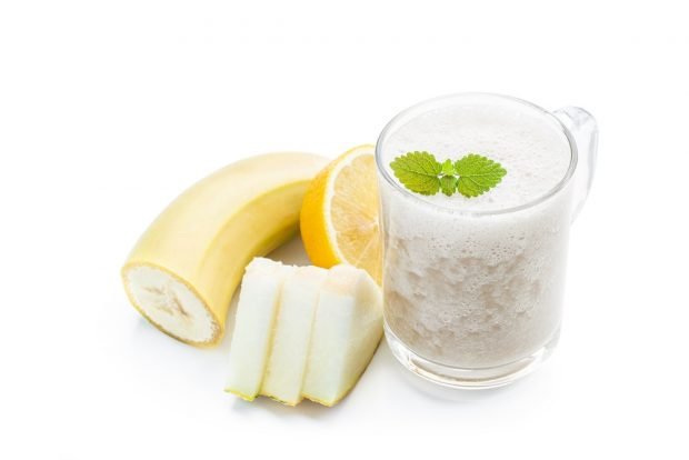 Melon and banana smoothie