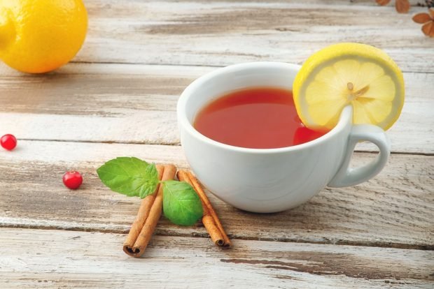 Tea with cranberries and lemon is a simple and delicious recipe how to cook step by step