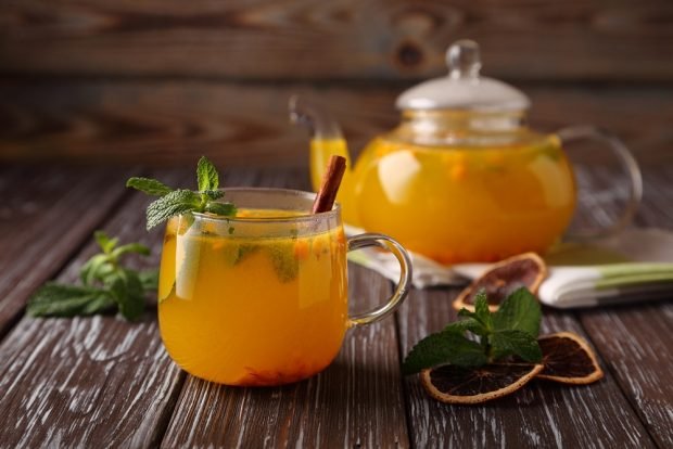 Sea buckthorn tea with orange and mint is a simple and delicious recipe, how to cook step by step