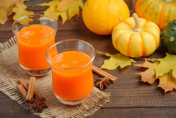 Pumpkin juice with orange 