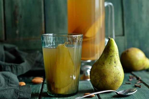 Compote of pears