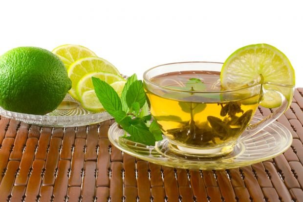 Mint and lime tea 