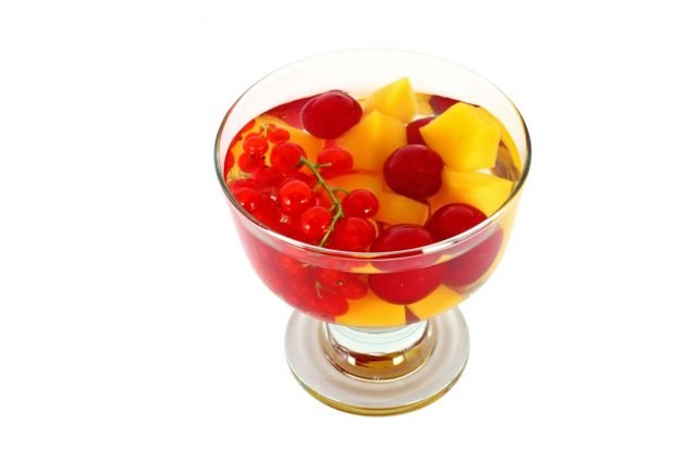 Compote of nectarines and berries