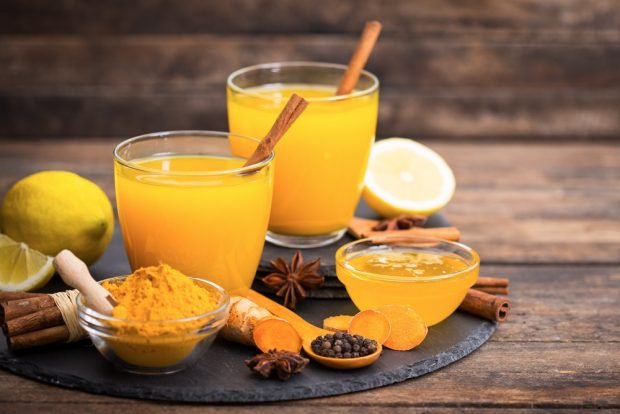 Tea with turmeric, ginger and lemon is a simple and delicious recipe for cooking step by step