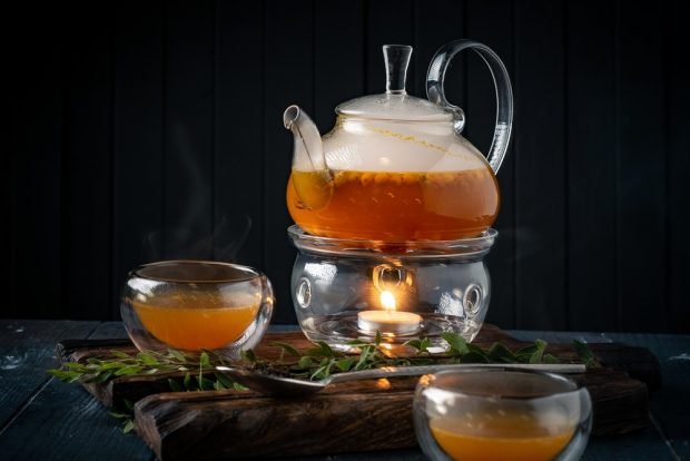 Sea buckthorn tea with pear is a simple and delicious recipe, how to cook step by step