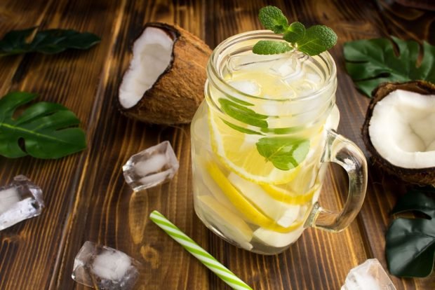 Coconut lemonade – a simple and delicious recipe, how to cook step by step