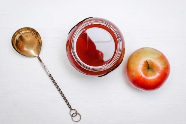 Compote of apples with cherries