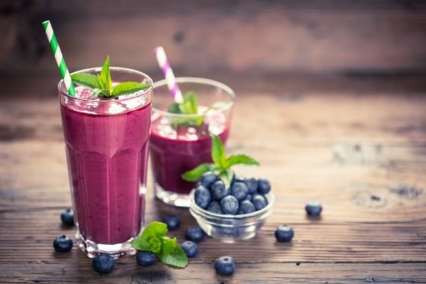 Blueberry smoothie 