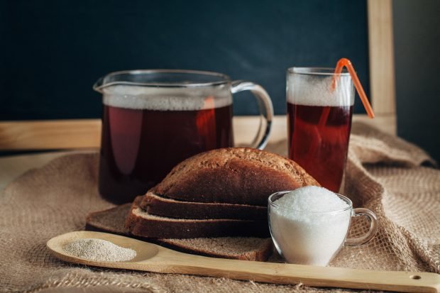 Kvass from black bread at home 