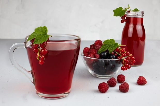 Raspberry and currant compote – a simple and delicious recipe, how to cook step by step