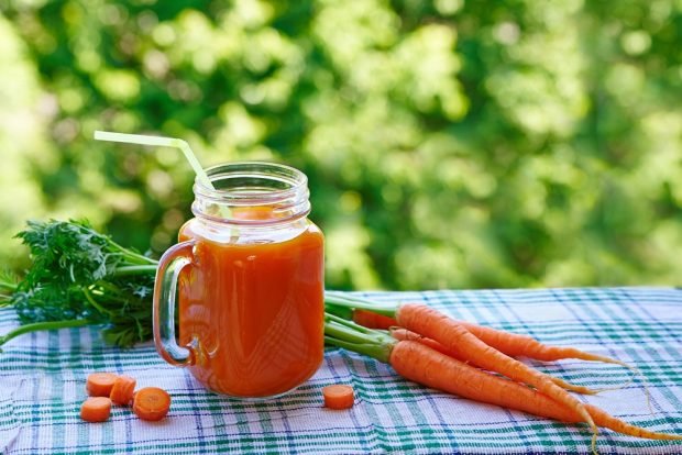 Carrot smoothie in a blender – a simple and delicious recipe, how to cook step by step