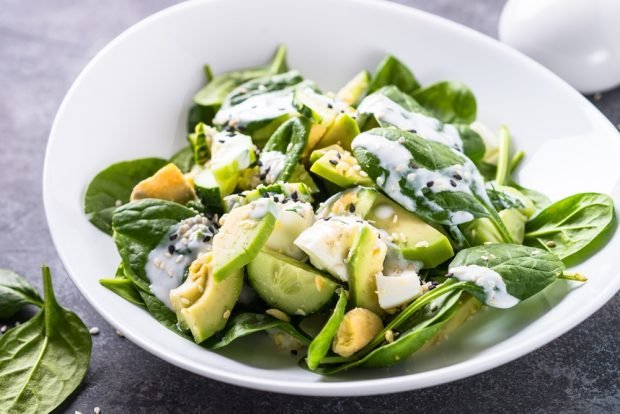 Salad with avocado, cucumber and egg – a simple and delicious recipe, how to cook step by step