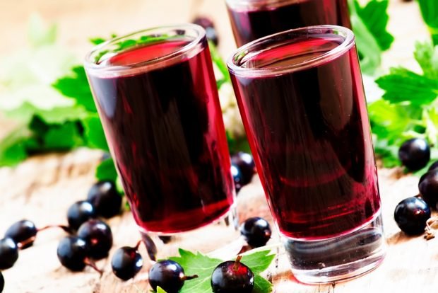 Black currant juice