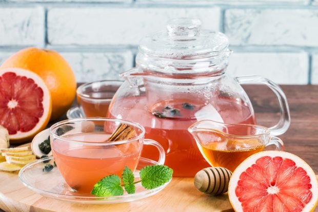 Tea with grapefruit 