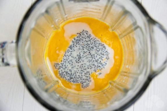 Pumpkin smoothie with chia seeds: photo of recipe preparation, step 4