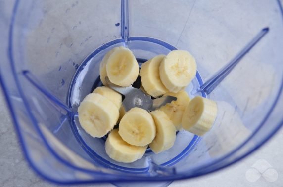 Smoothie with banana and spinach: photo of recipe preparation, step 1