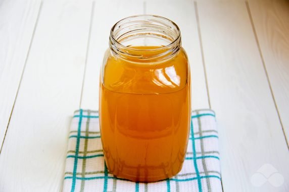 A simple recipe for kvass on dry yeast: photo of recipe preparation, step 3