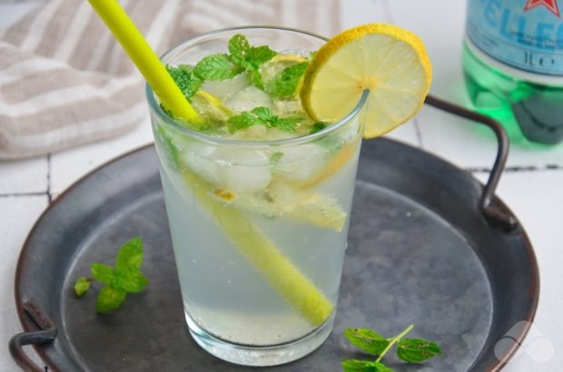 Non–alcoholic mojito - a simple and delicious recipe with photos (step by step)