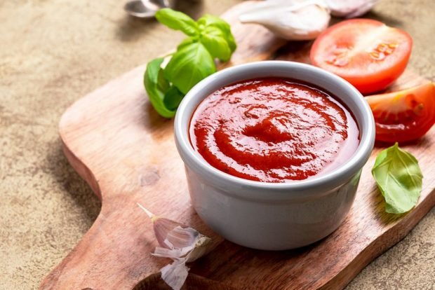 Tomato sauce is a simple and delicious recipe, how to cook step by step