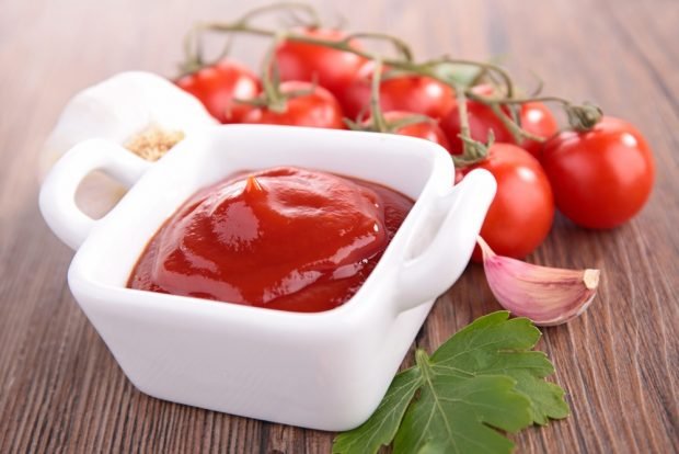 Ketchup with garlic is a simple and delicious recipe for cooking step by step