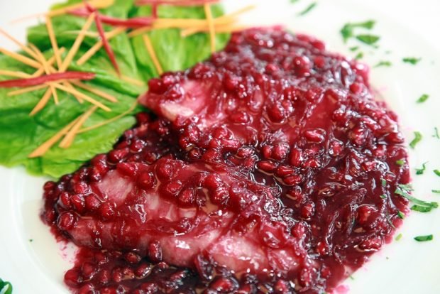 Pomegranate sauce for fish is a simple and delicious recipe, how to cook step by step