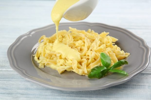 Cheese sauce for pasta is a simple and delicious recipe, how to cook step by step