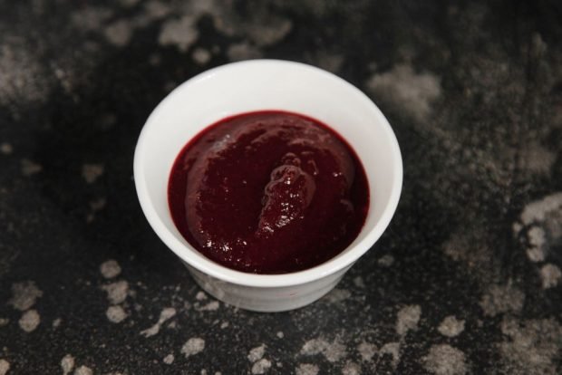 Currant sauce for meat 