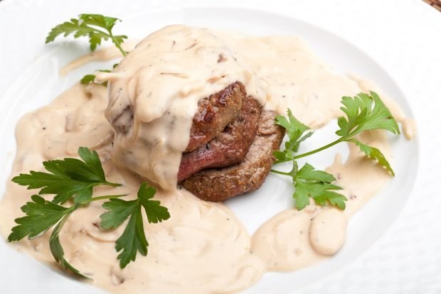 White sauce for meat is a simple and delicious recipe, how to cook step by step