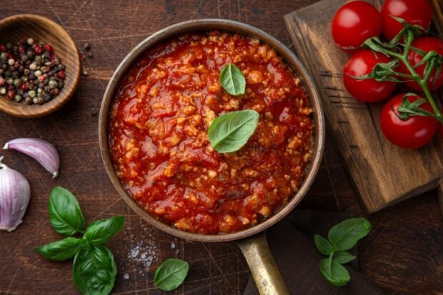 Italian Bolognese sauce – a simple and delicious recipe, how to cook step by step