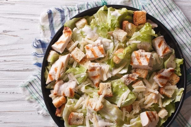 Caesar salad with Peking cabbage