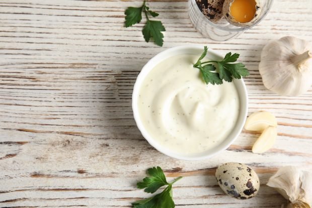 Kefir-garlic sauce for shawarma is a simple and delicious recipe, how to cook step by step