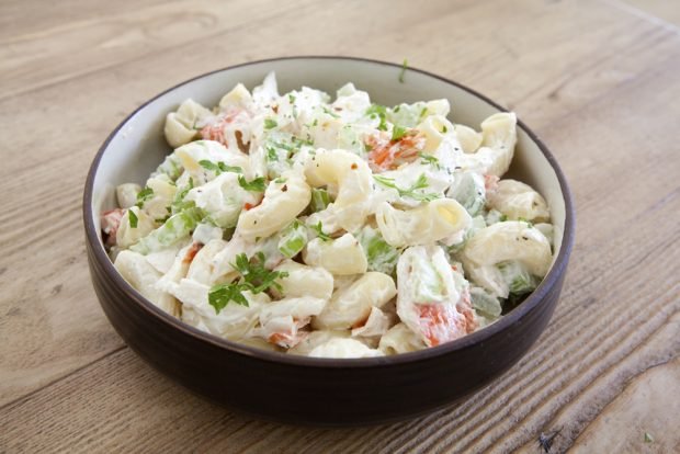 Salad with pasta and crab meat