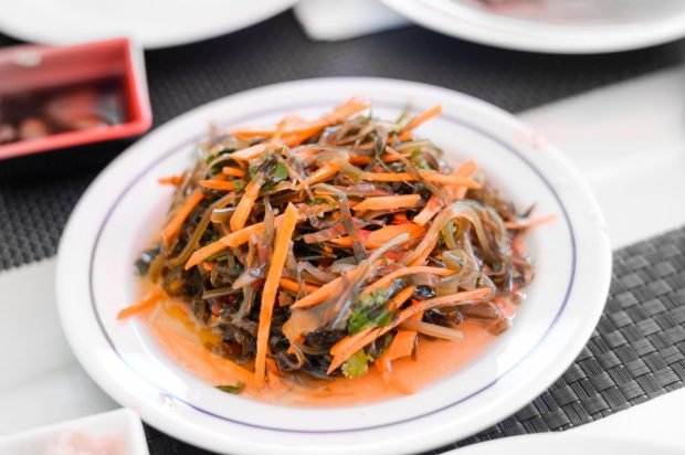 Seaweed and carrot salad