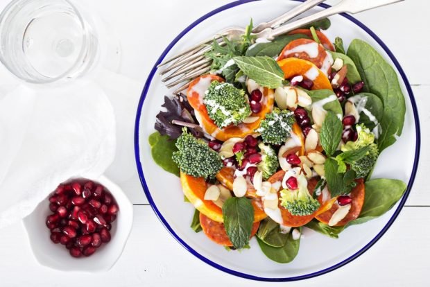 Salad with pumpkin and smoked sausage