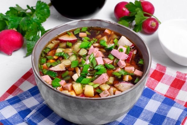 Okroshka with apple is a simple and delicious recipe, how to cook step by step